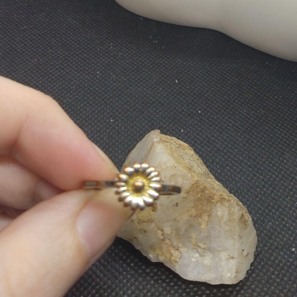 My sunflower sterling silver solid s925 ring size 5