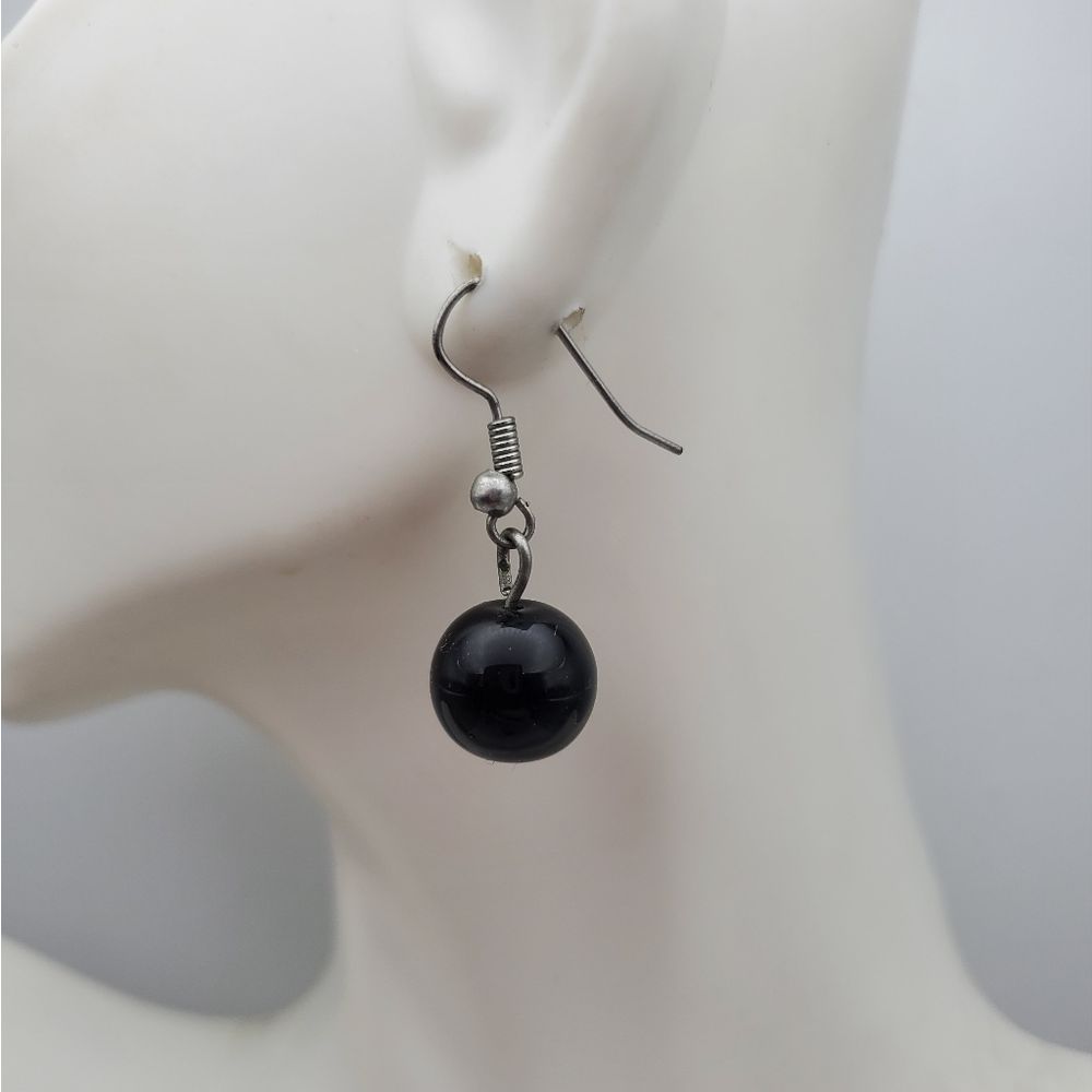 Midnight drop earrings
