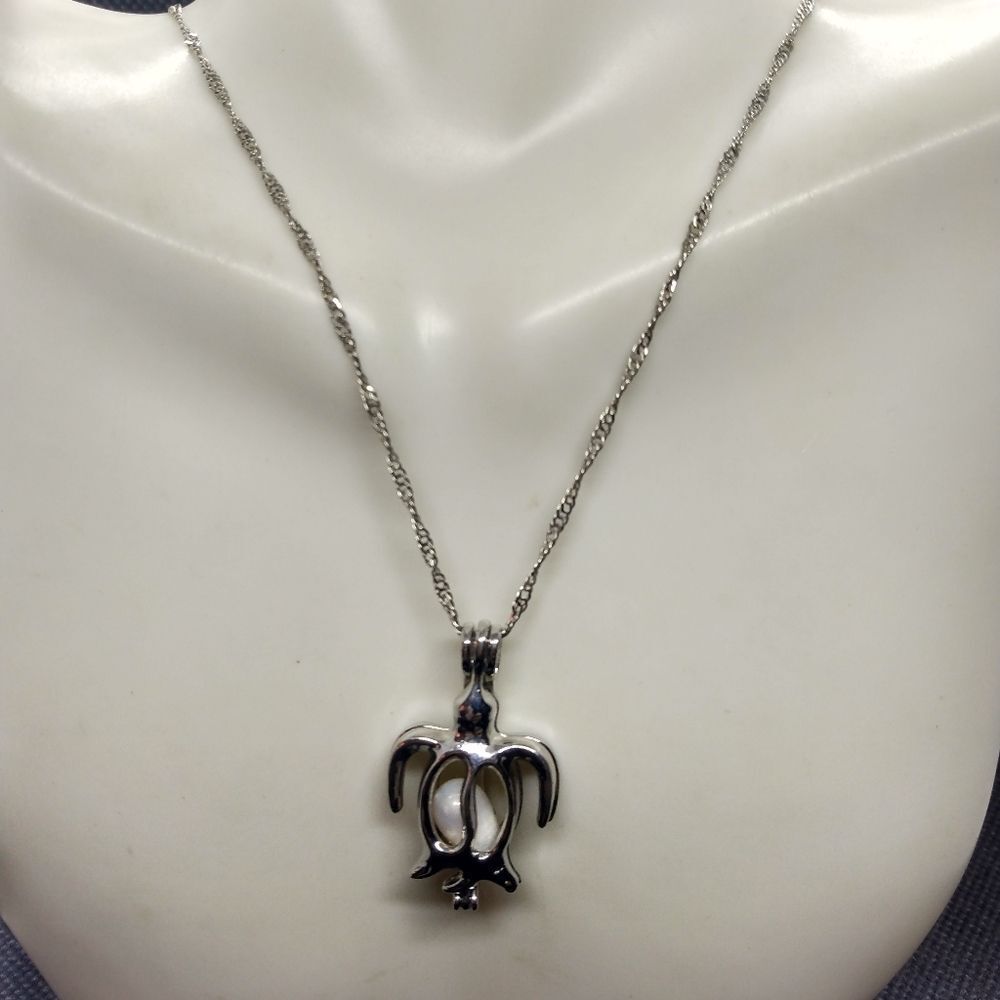 ❤️18k white gold plated sea turtle with authentic pearl caged pendant necklace