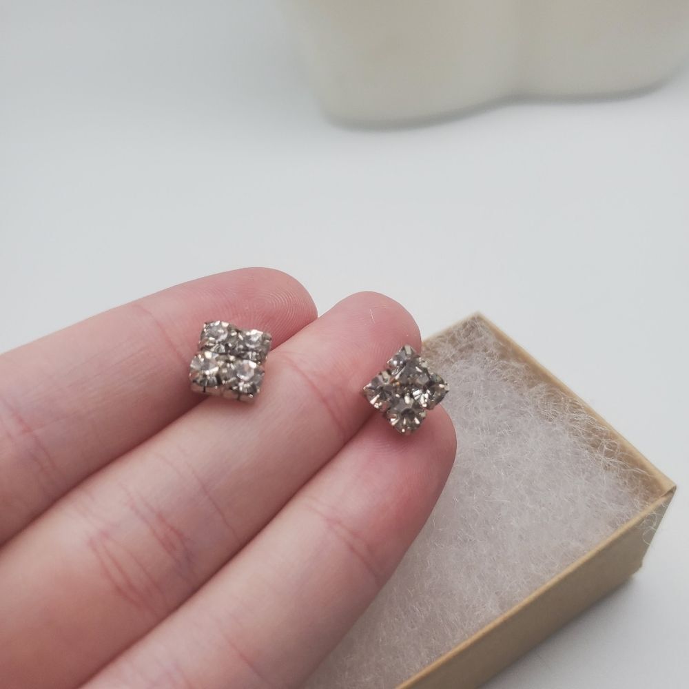 Crystal glazed earrings