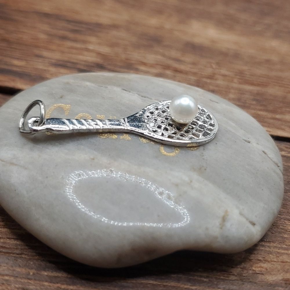 14k white solid gold tennis racket pearl pendant singed M&M