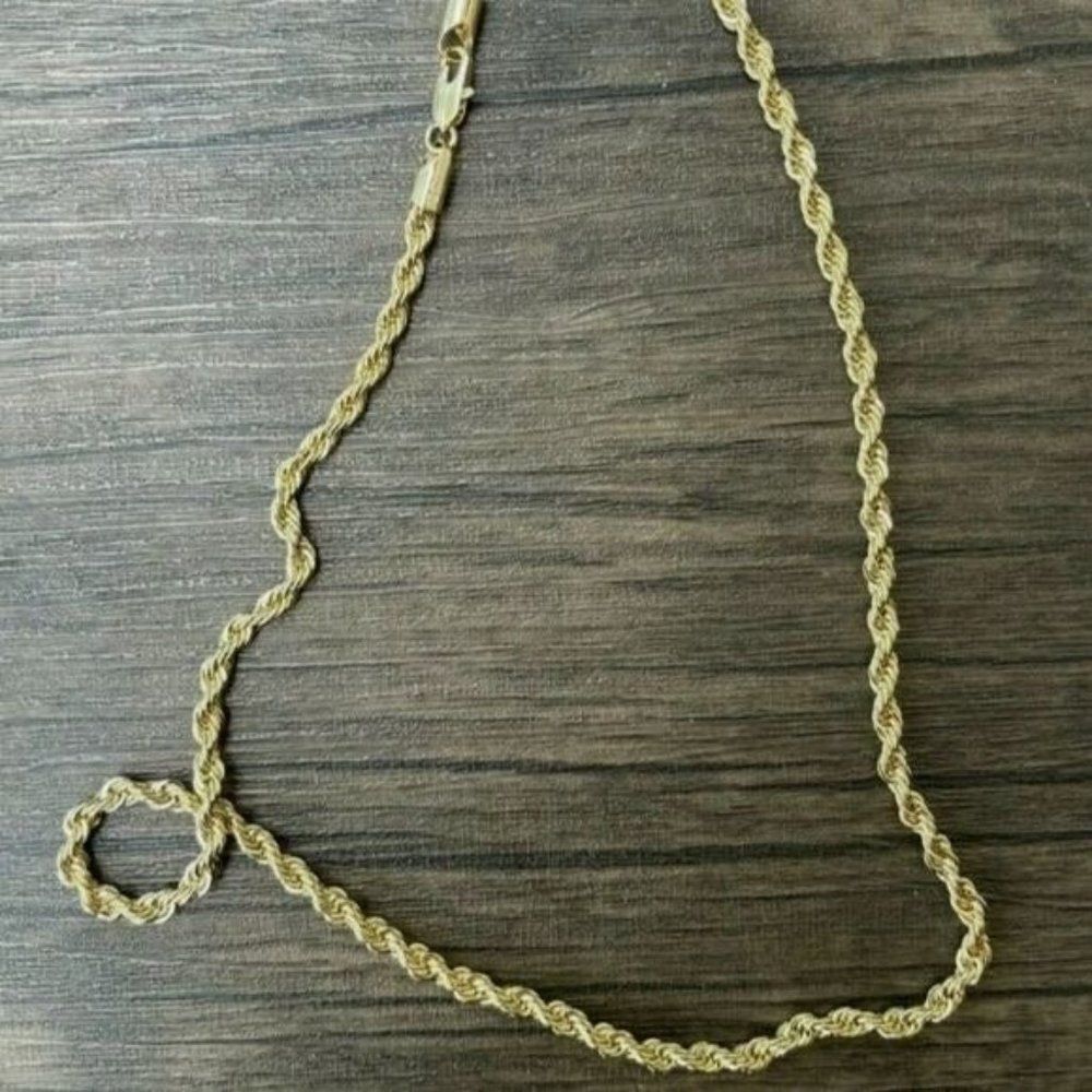 14kt stamped gold Bonded Italy chain necklace masculine or feminine fine
