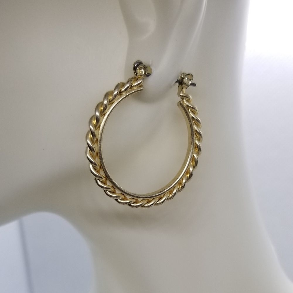 Rose gold Toned chained hoop earrings