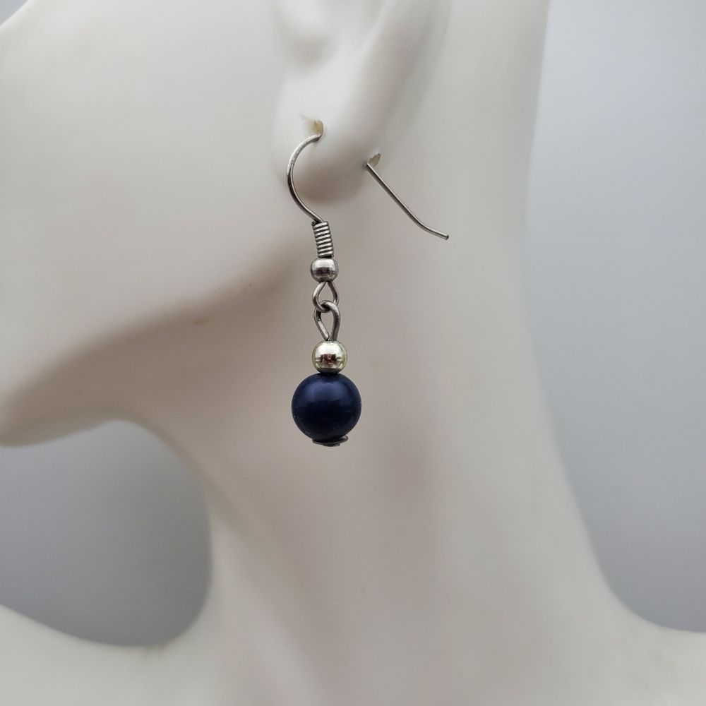 Midnight drop earrings