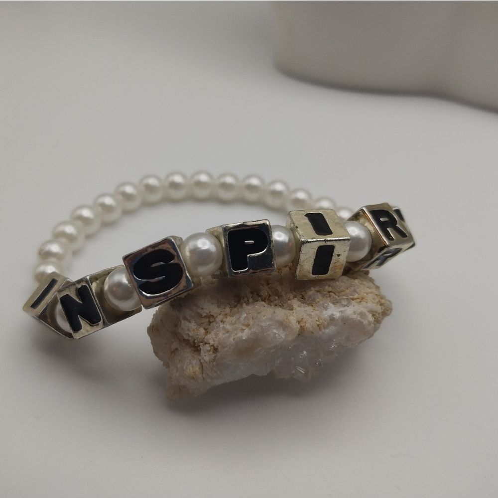 Inspire beaded bracelet
