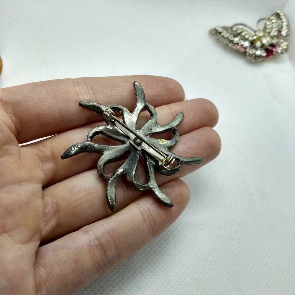 ❤️925 Antique silver Victorian starburst flower brooch