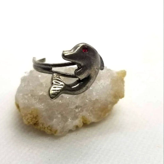 ❤️Silver Tone dolphin w‎ ruby eye ring size adjustable