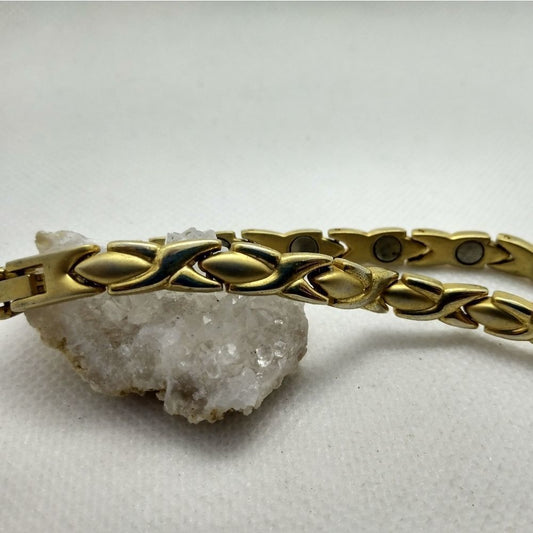 Xo Vintage Gold plated bracelet B0733‎