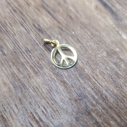 14k Gold Peace Sign Pendant‎ P279