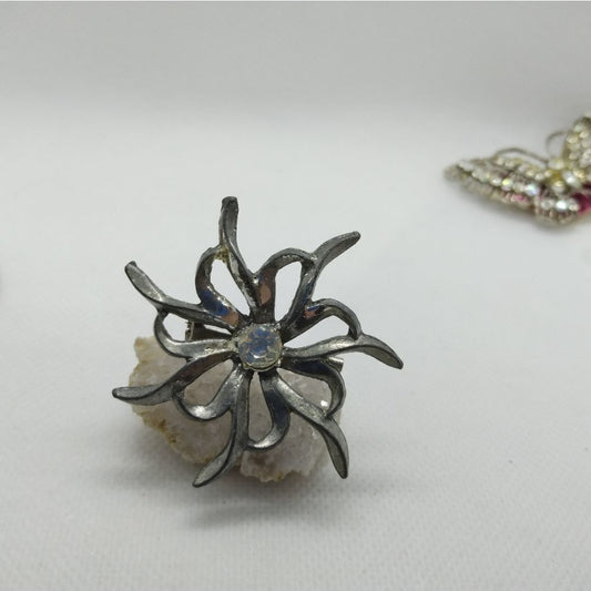 ❤️925 Antique silver Victorian‎ starburst flower brooch